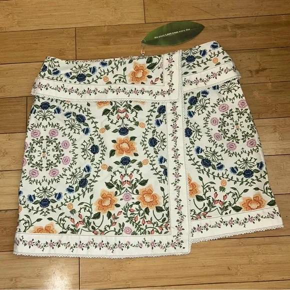 Farm Rio Mini Skirt - Picture 3 of 8